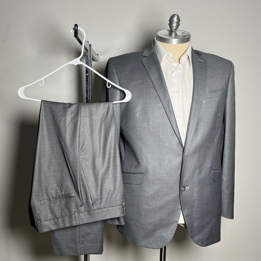 Kenneth Cole Reaction Suit Mens 46L 34x31 Grey Sharkskin Techni-Cole Slim Fit